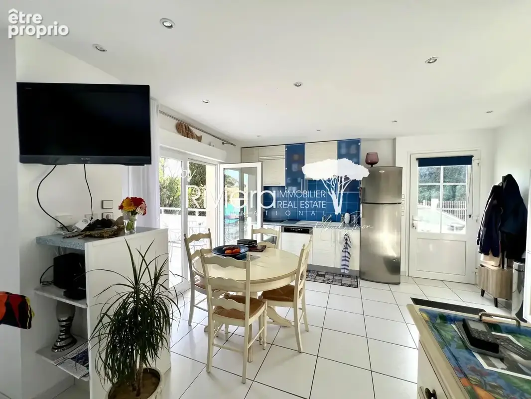 3 pieces de 55m2 avec terrasse et parking proche plage ! - photo 12