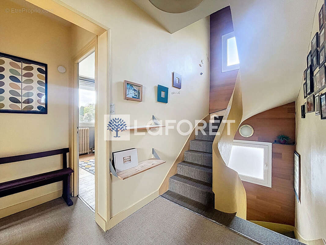 Maison à BOIS-GUILLAUME