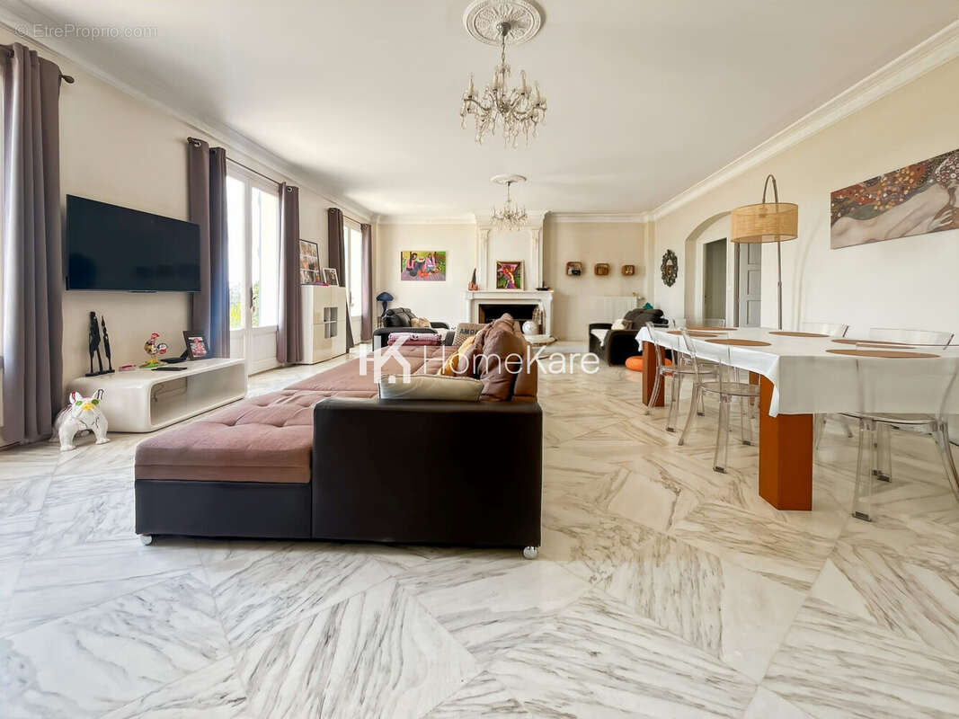 Appartement à VERFEIL