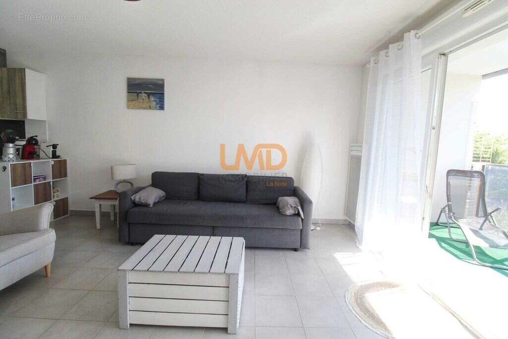 Appartement T3 plus terrasse et parking - photo 7