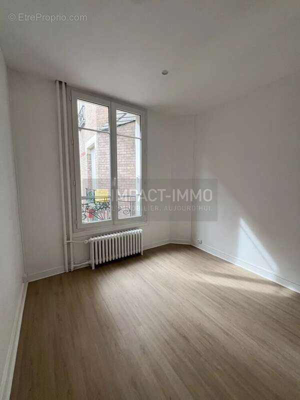 Appartement à SURESNES