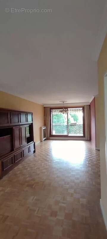 Appartement à BOURG-LA-REINE