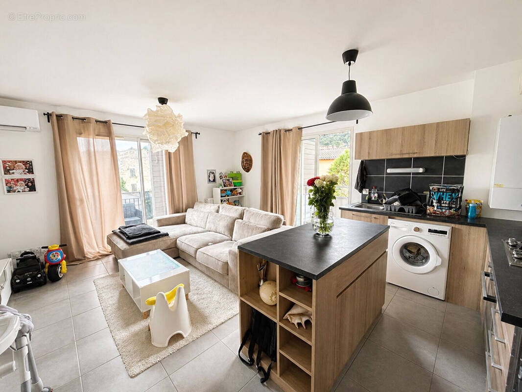 Appartement à BARBENTANE