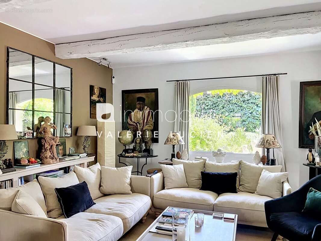 Maison à MAUSSANE-LES-ALPILLES