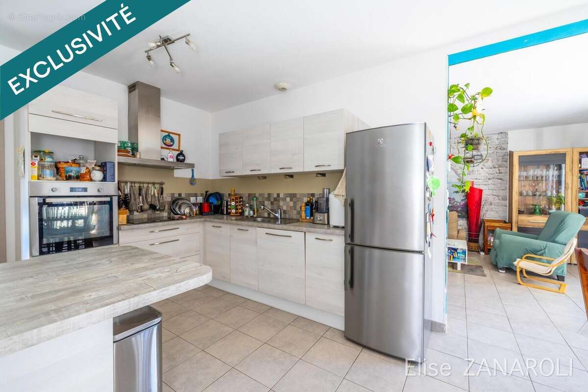 Maison 114 m² à Roussy-Le-Village  - photo 7