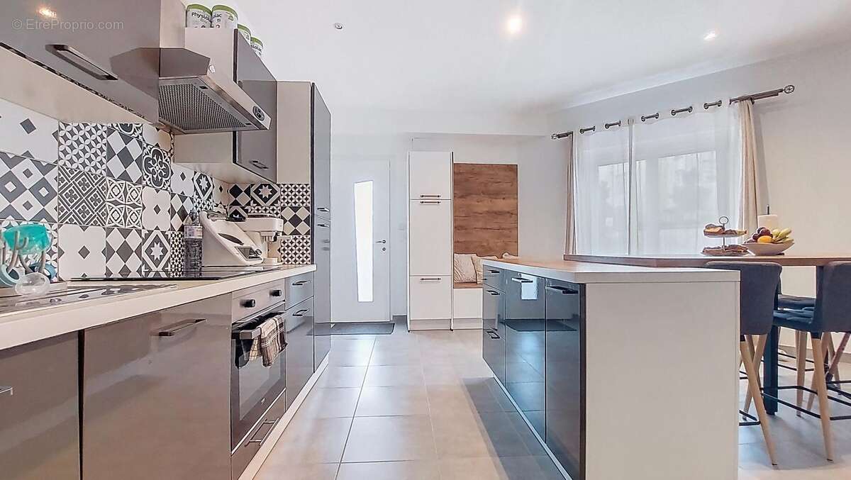 Appartement à VENISSIEUX