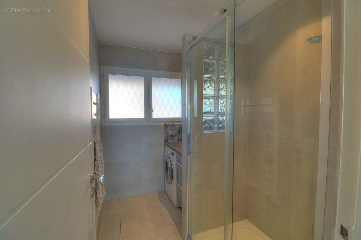 Appartement à CAGNES-SUR-MER