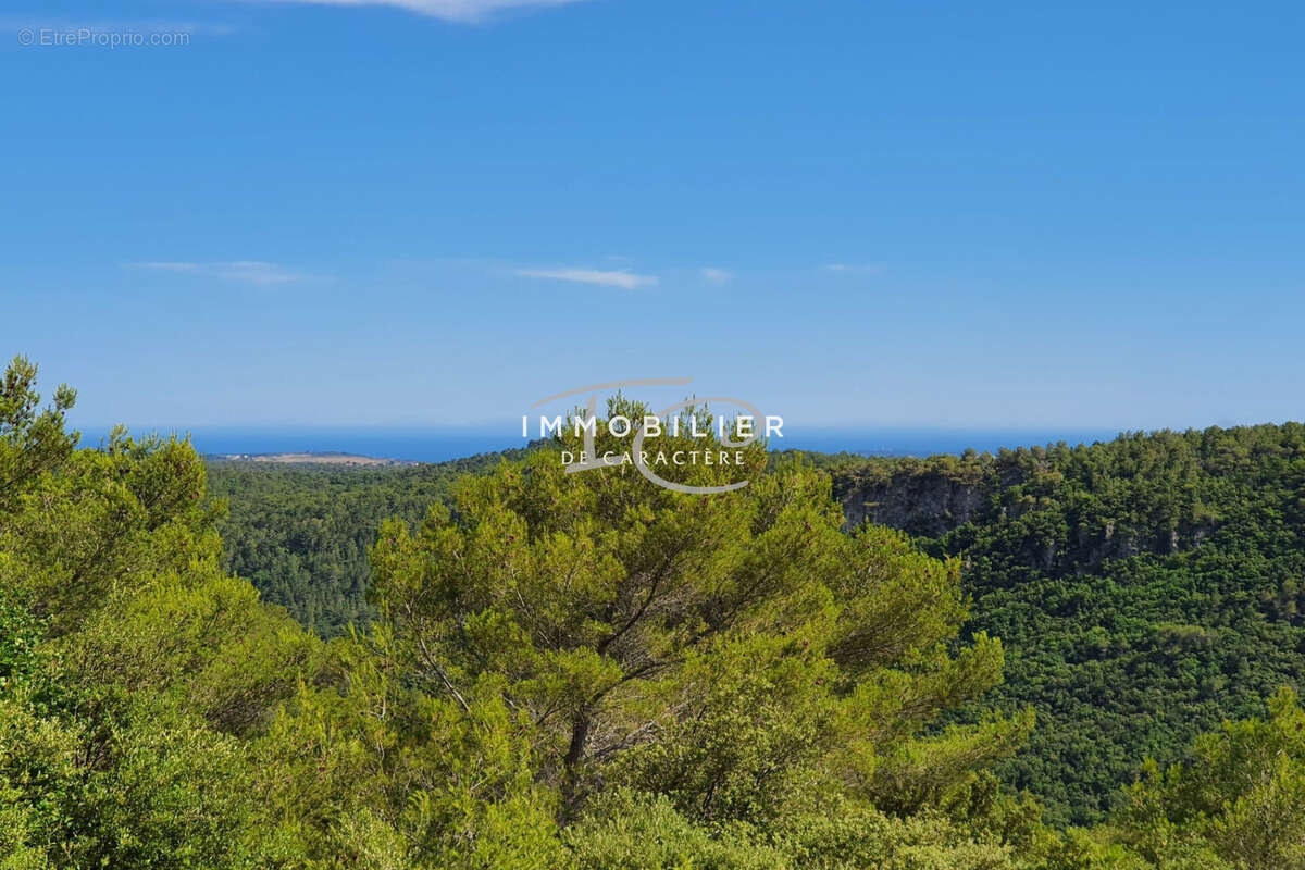 Maison 170 m² à Tourrettes-Sur-Loup  - photo 2