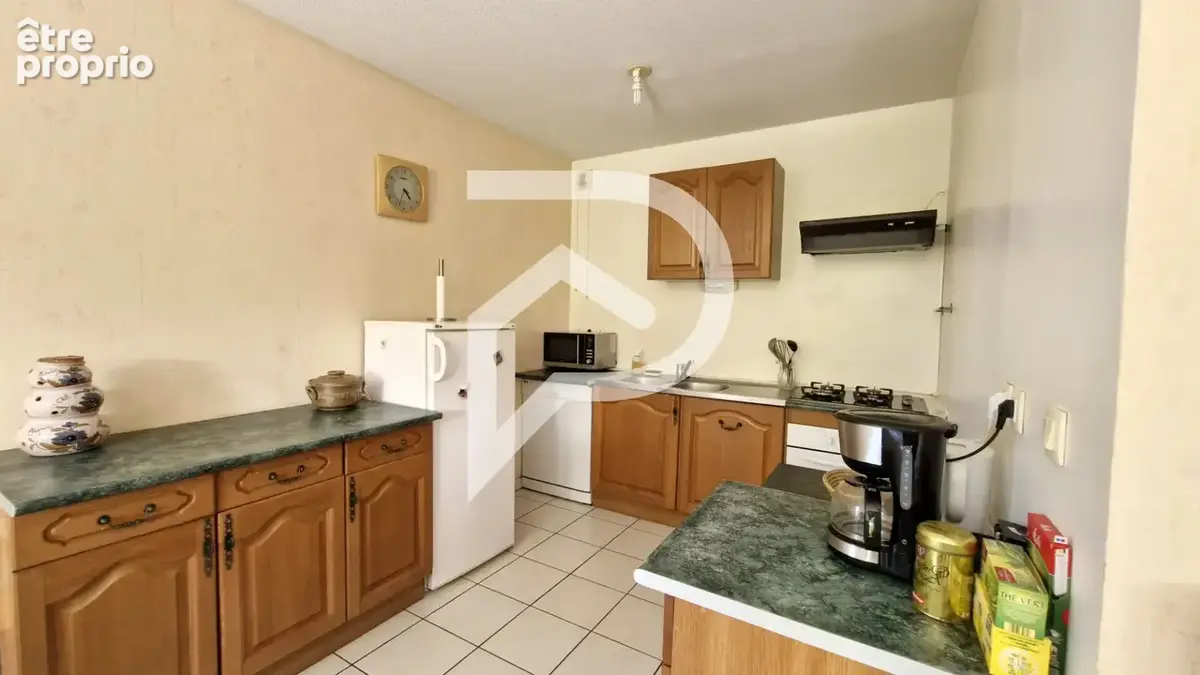 Appartement 3 pièces 77 m² avec ascenseur et parking, centre ORTHEZ - photo 4