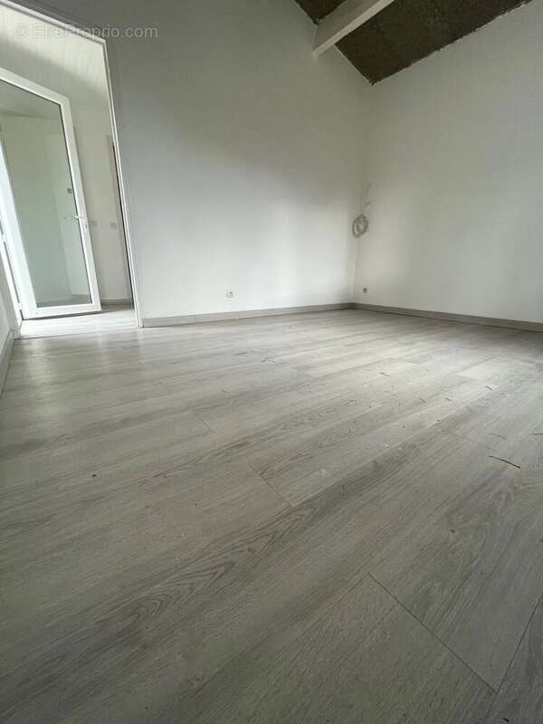 Maison à PLAN-DE-LA-TOUR