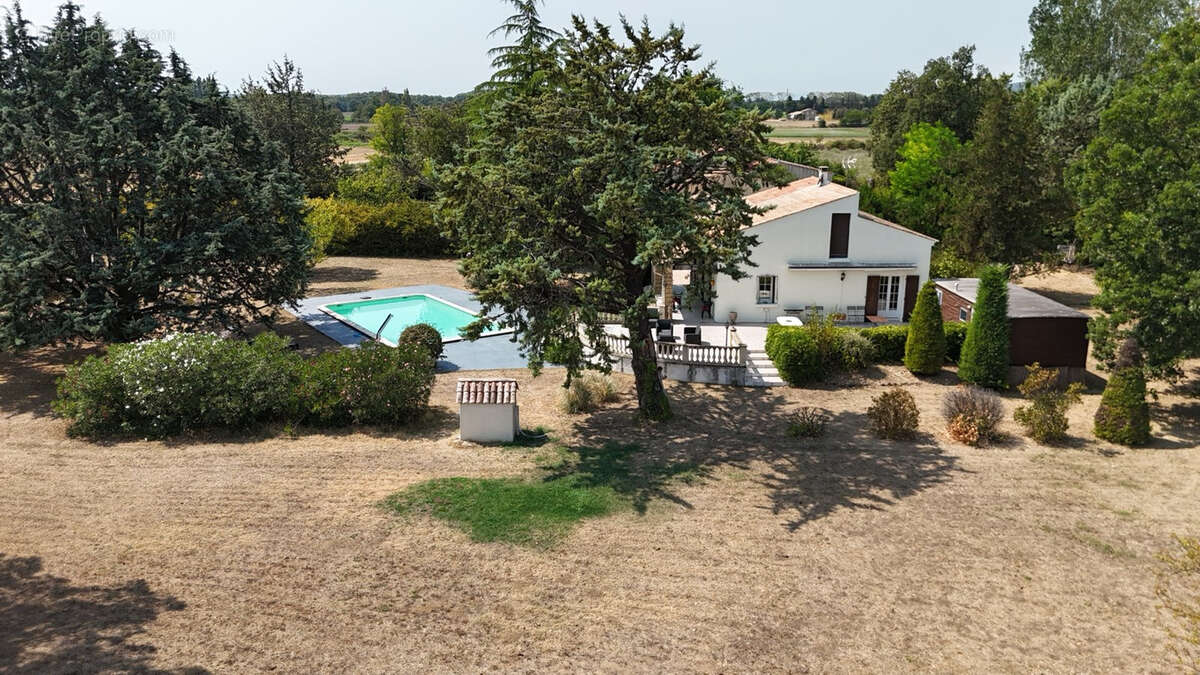 Maison à SAINT-QUENTIN-LA-POTERIE