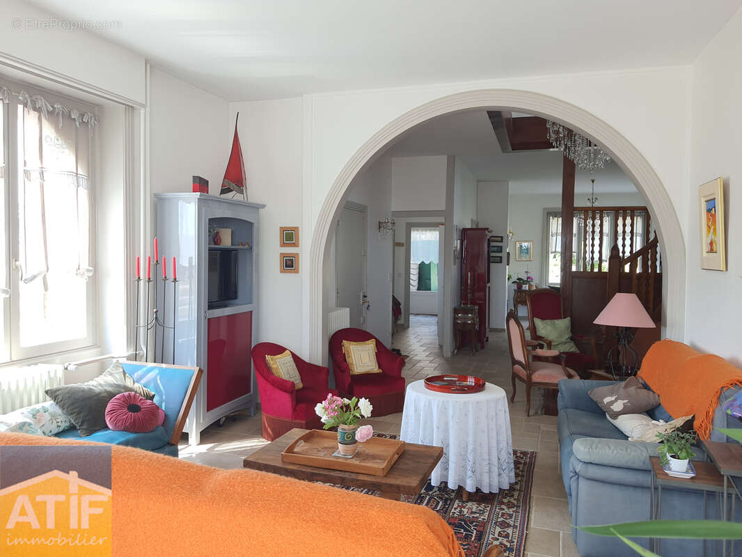 Maison à SAINT-GERMAIN-LAVAL