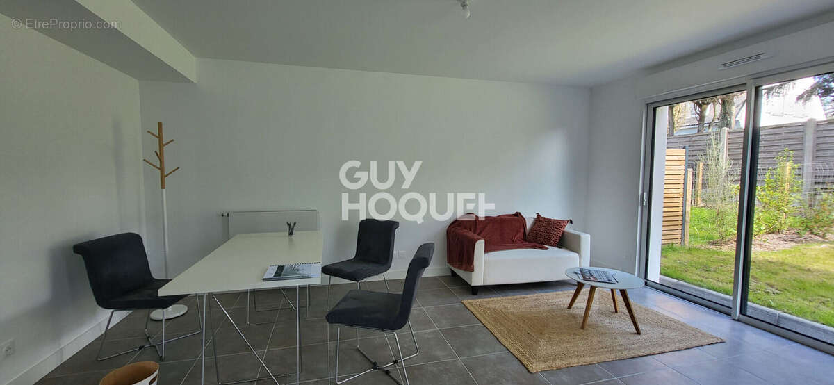 Maison à GRAND-CHAMP