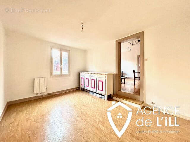 Appartement à DAMBACH-LA-VILLE