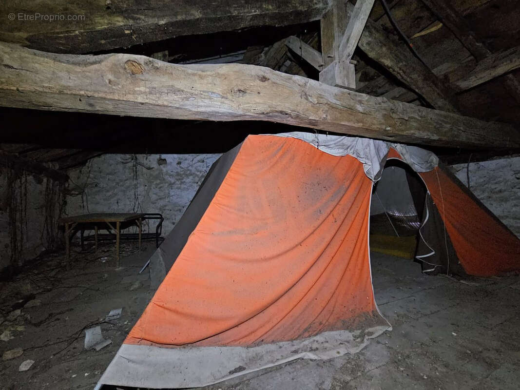 Maison à LATHUS-SAINT-REMY