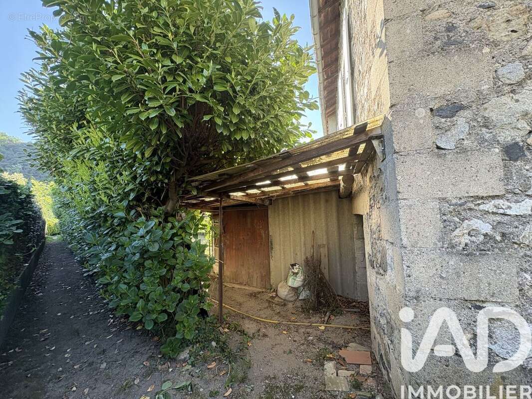 Photo 8 - Maison à LABEGUDE