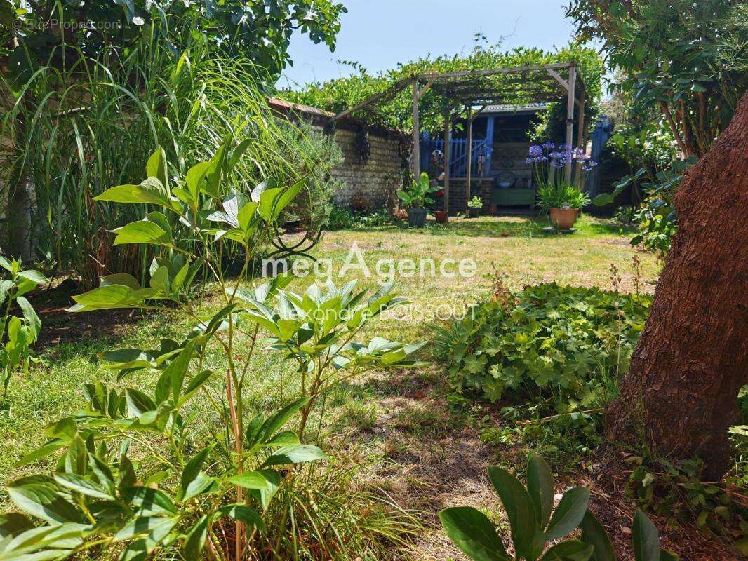 Charmante maison de ville avec jardin - Rouen rive gauche - photo 3
