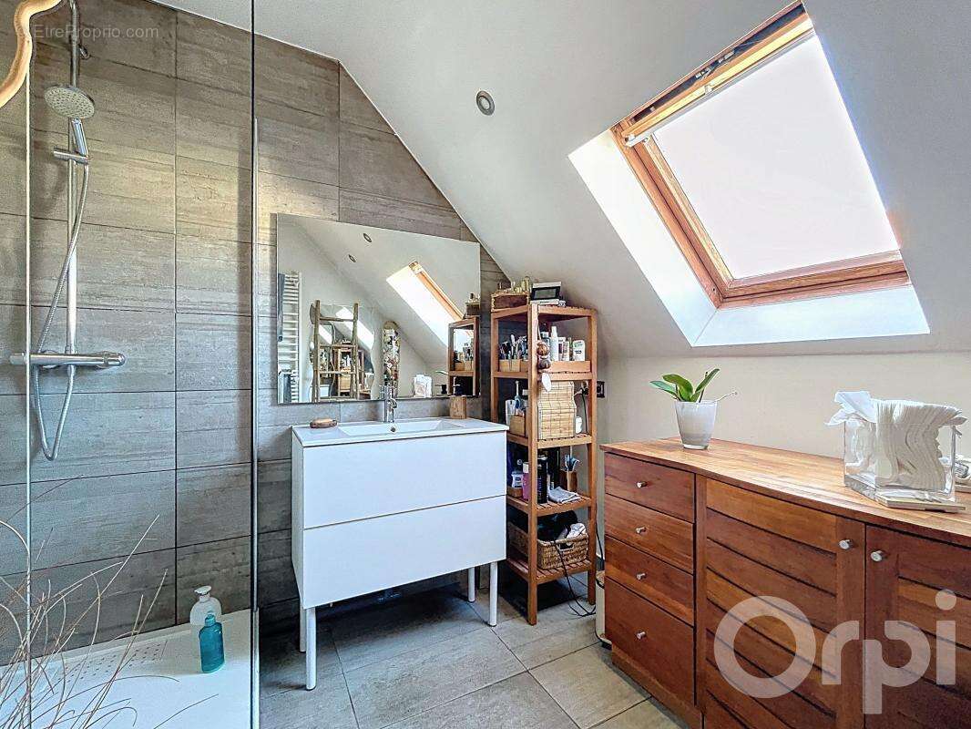 Maison à CHILLY-MAZARIN