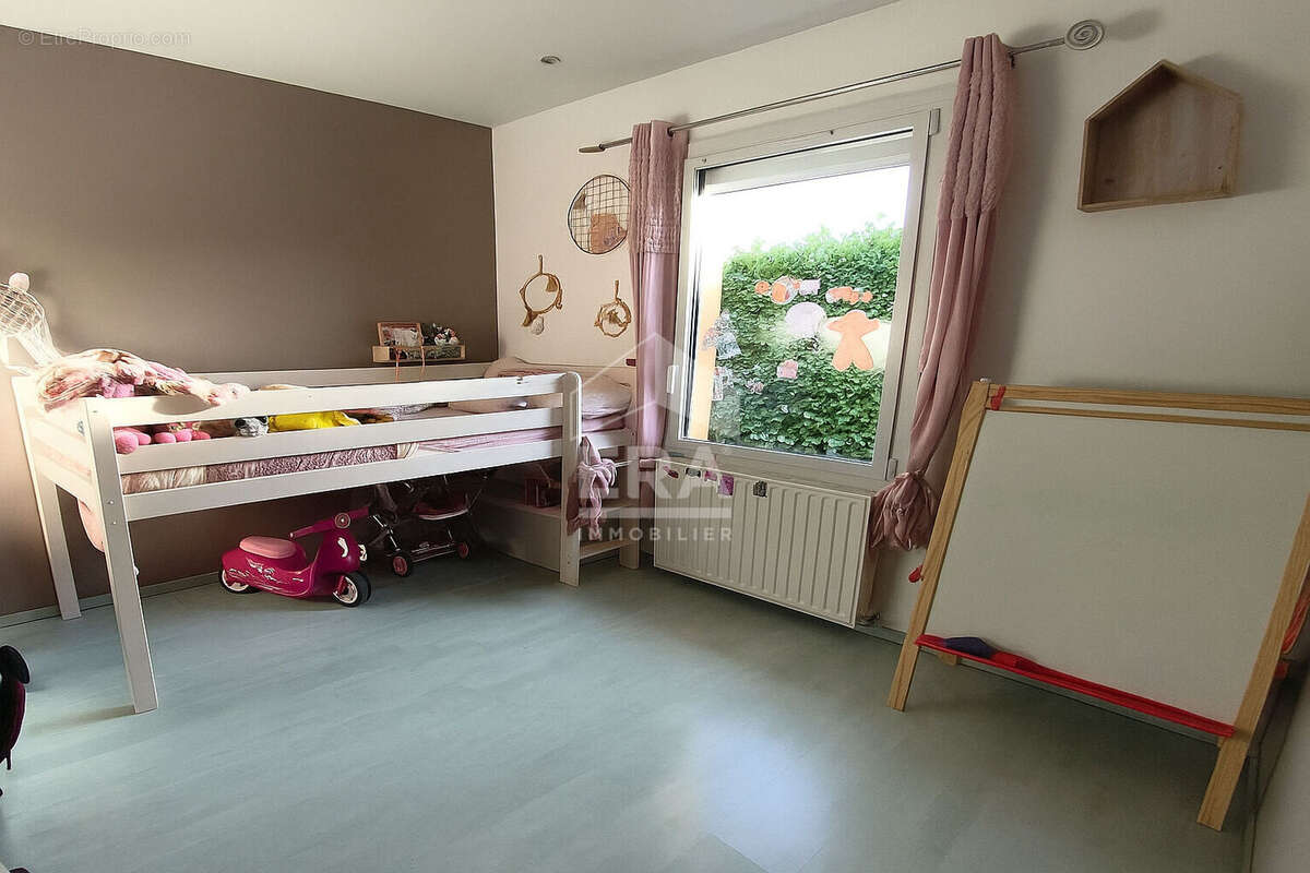 Maison à SAINT-ANDEOL-LE-CHATEAU