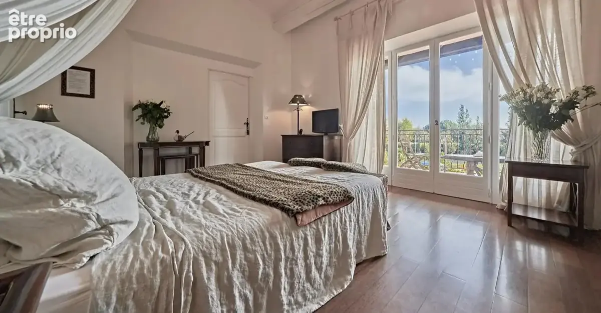 Villa d'exception à La Londe Les Maures (Côte d'azur) - photo 4
