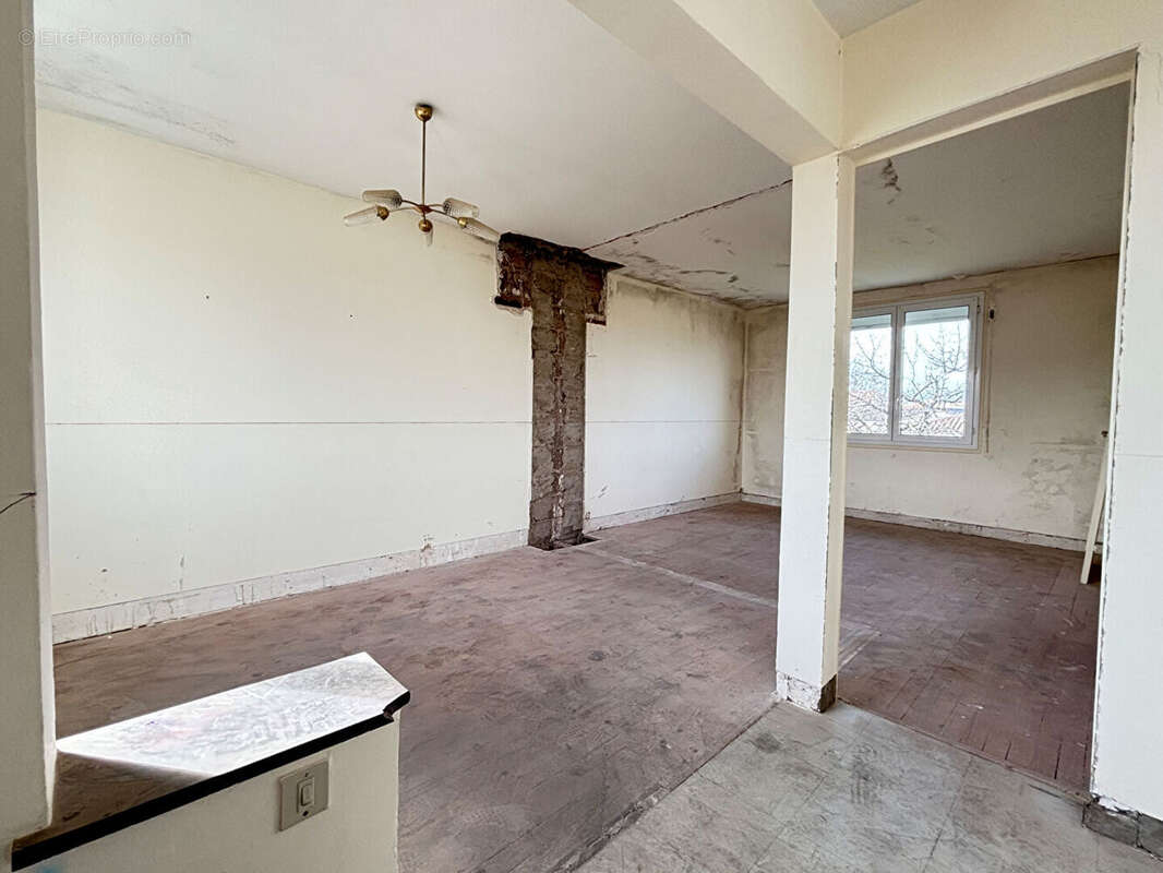 Maison à VAUX-SUR-MER