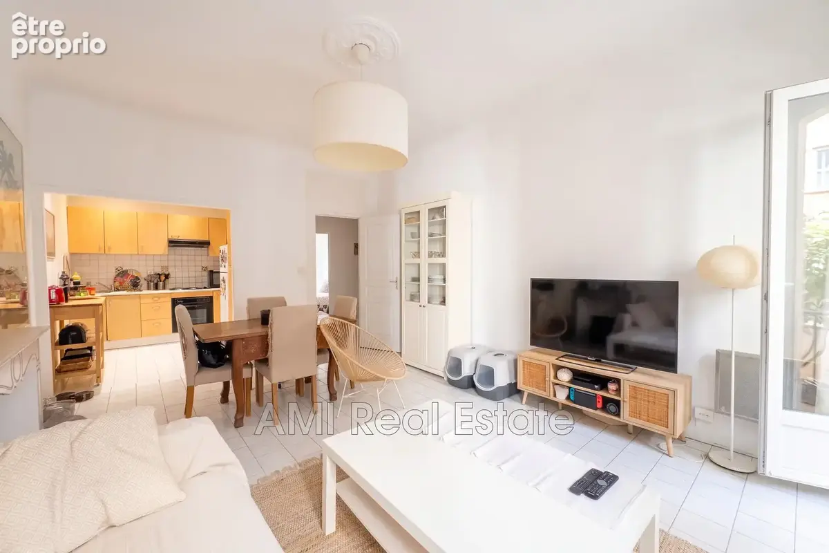 Appartement 4 pièces 68 m² à vendre à Nice (06200) - photo 4