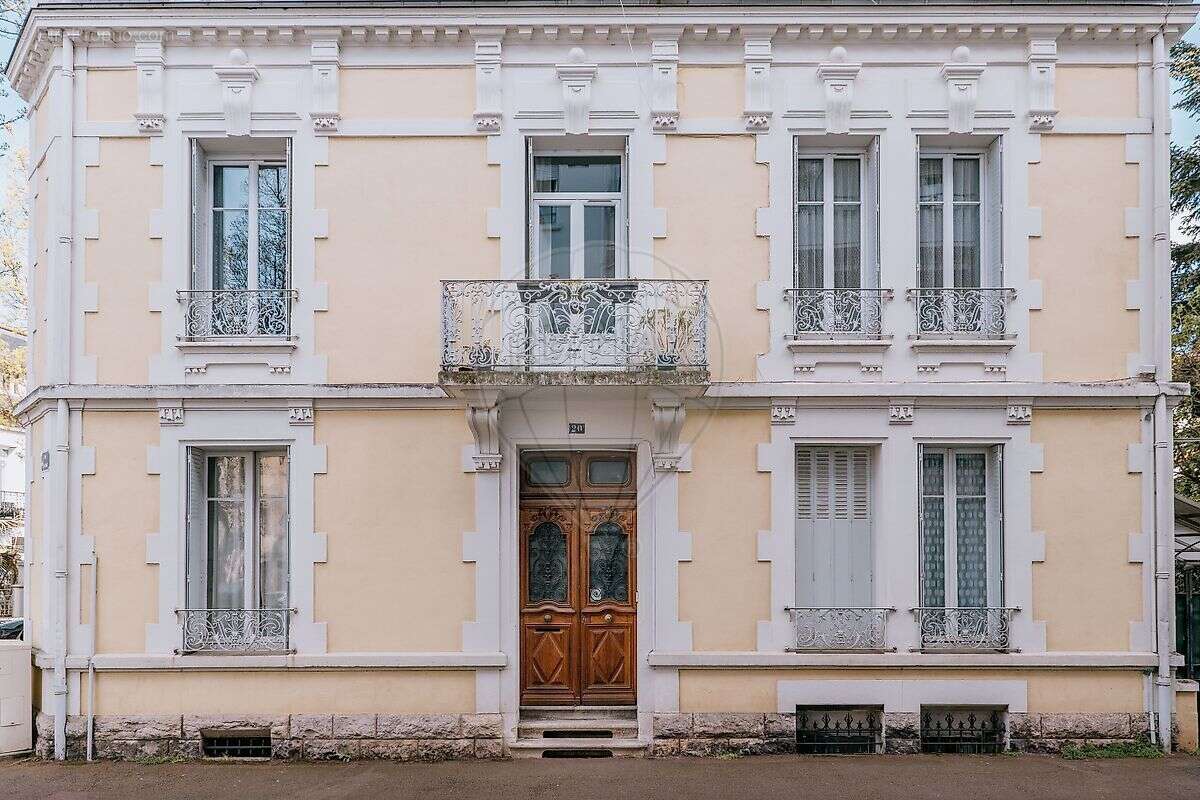 Appartement à VICHY