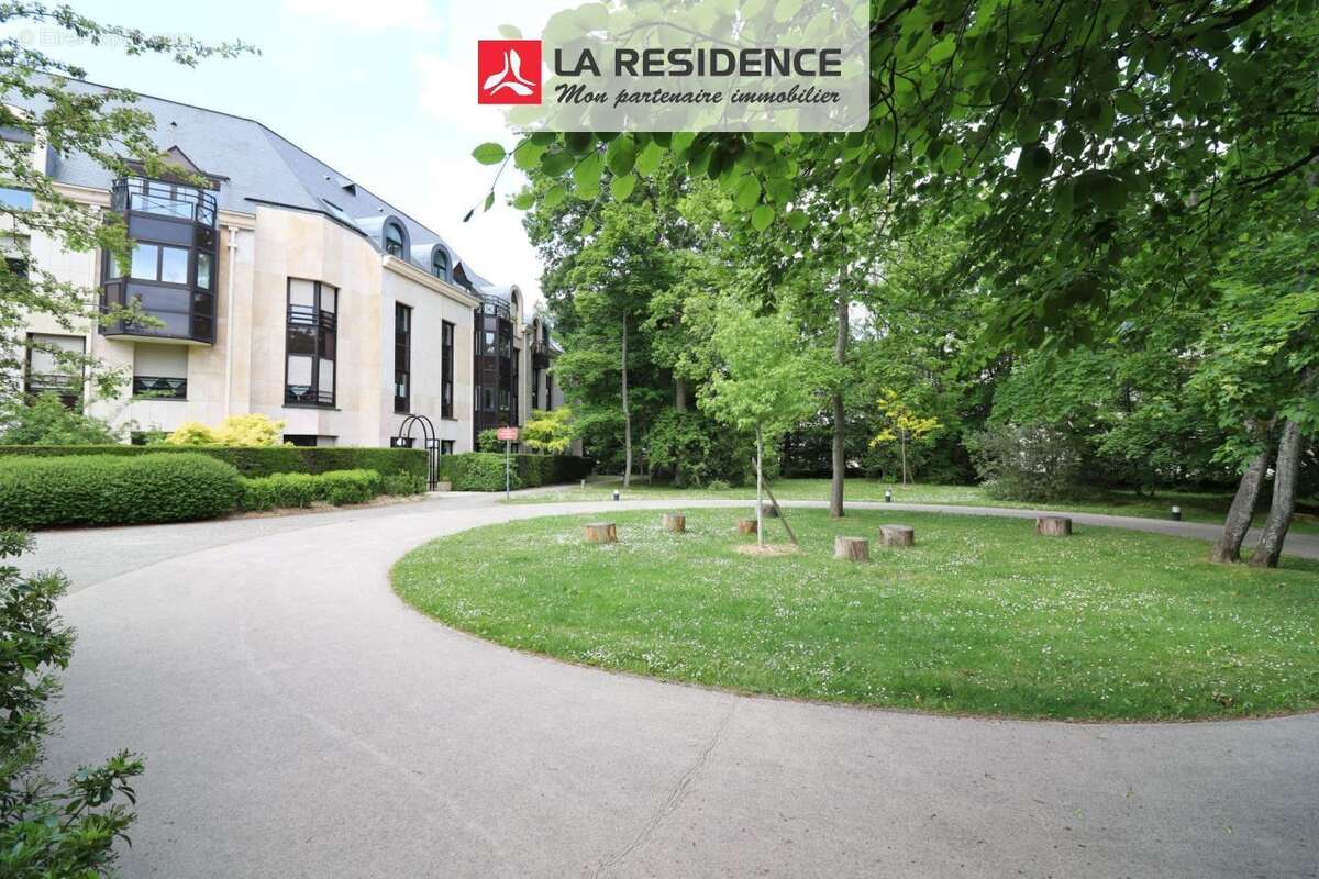 Appartement à VERSAILLES