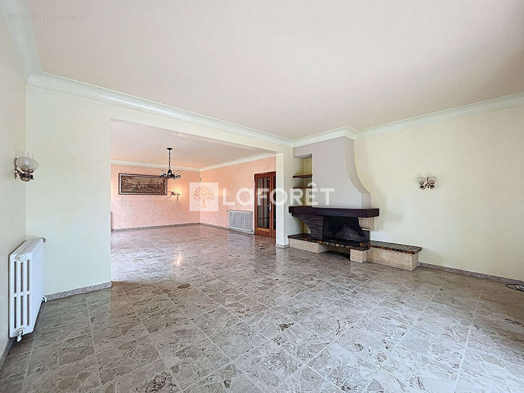 Maison à BOULETERNERE