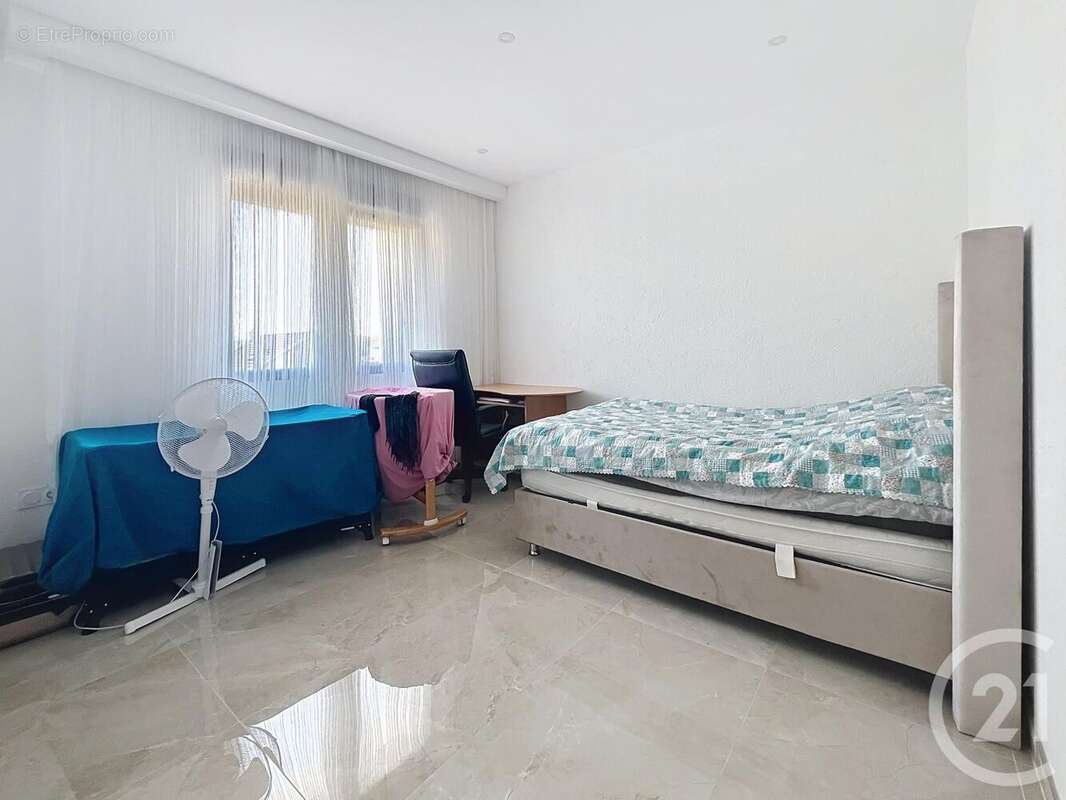 Maison 168 m² à Cormontreuil  - photo 13