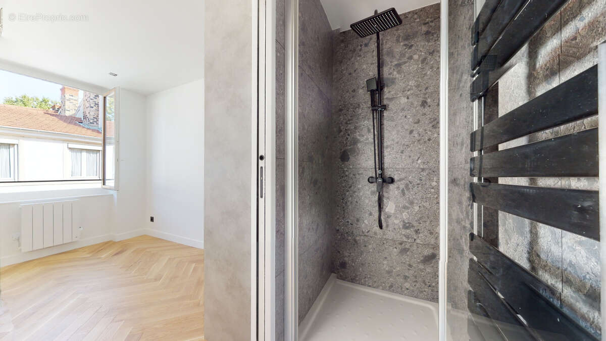 Appartement à LYON-6E