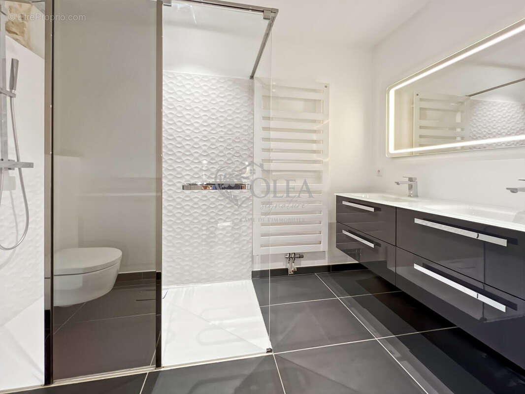 Maison 307 m² à Uzes  - photo 9