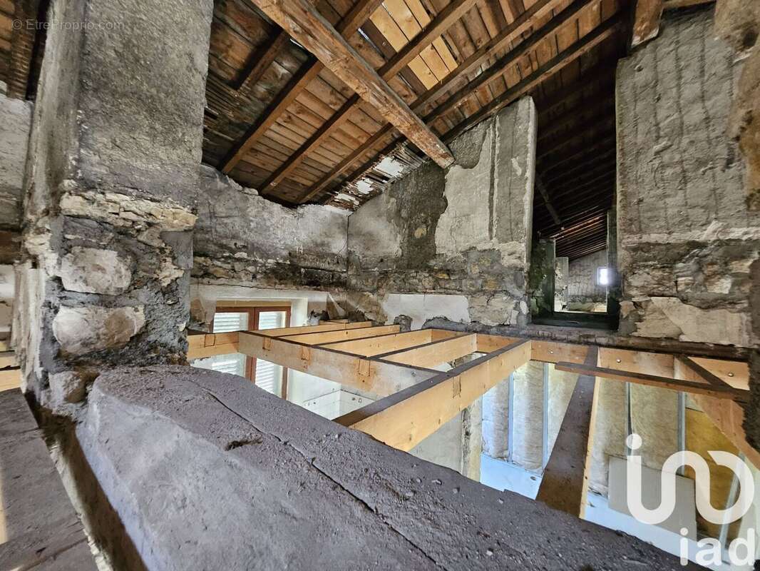 Appartement 103 m² à Rossillon  - photo 8