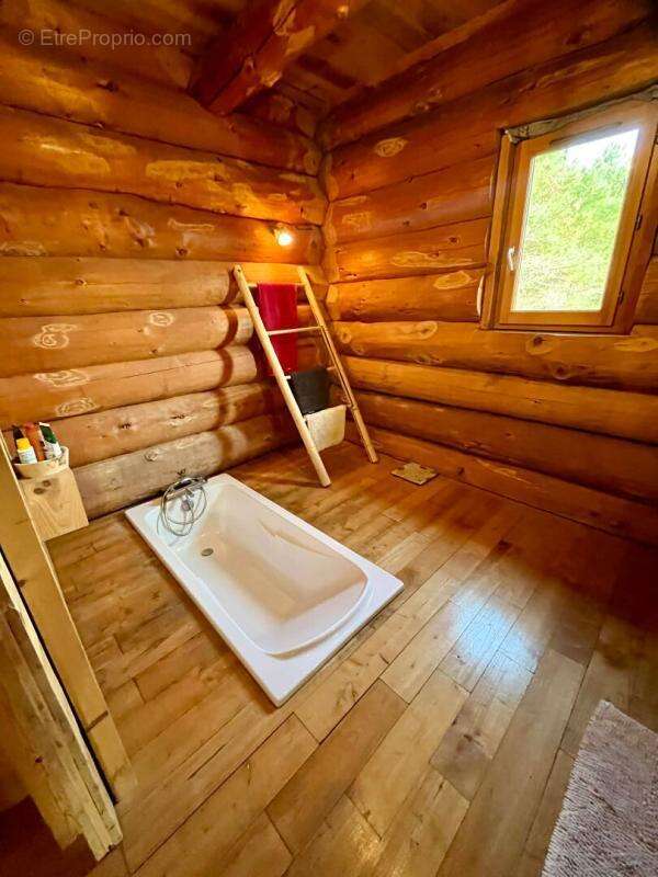 Chalet authentique de 144 m2 sur sous-sol - photo 13