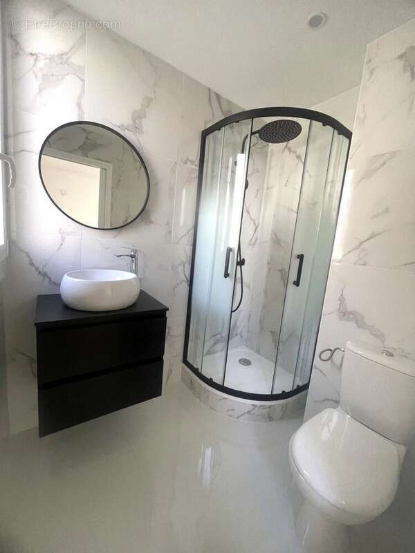 Appartement familial - 4 chambres - refait a neuf - photo 12