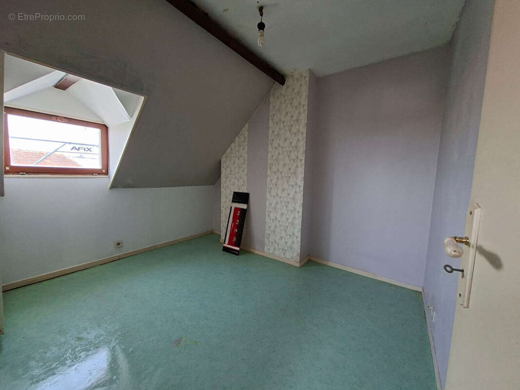 Maison à CHATELLERAULT