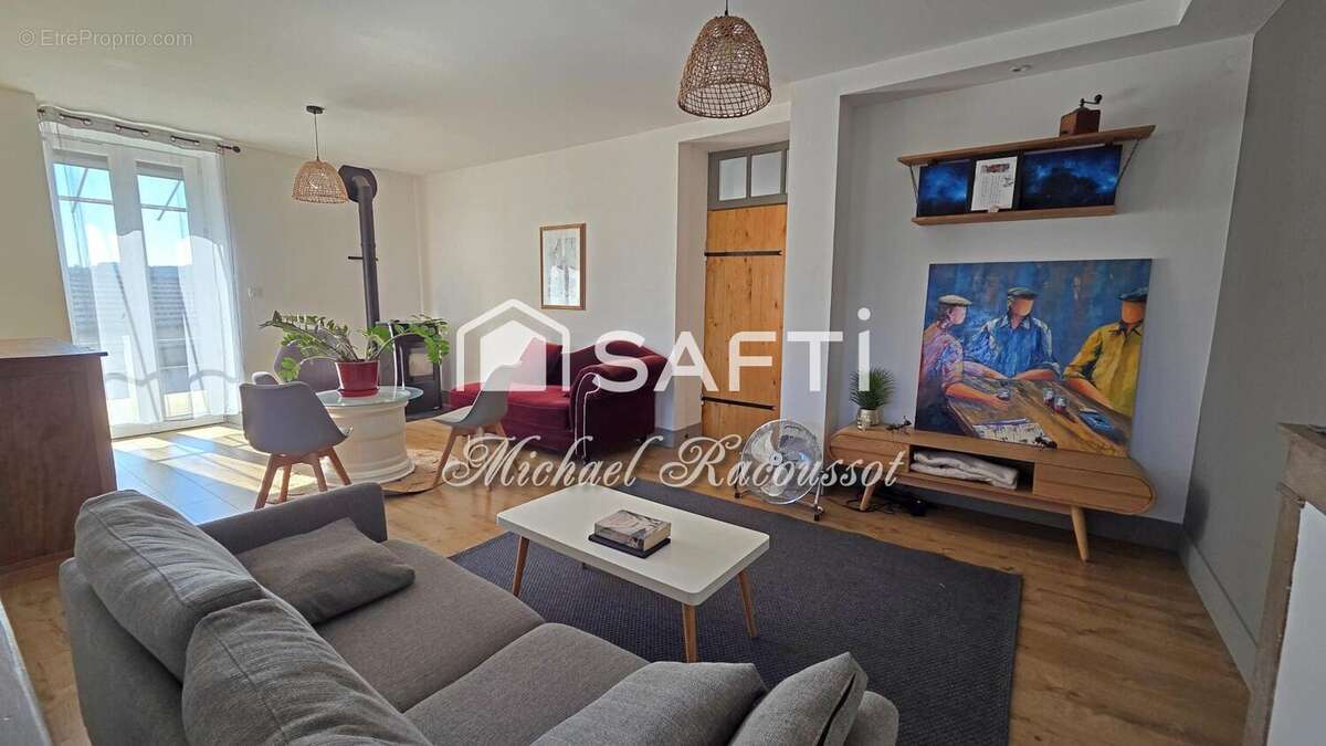 Maison 110 m² à Marcilly-Les-Buxy  - photo 3