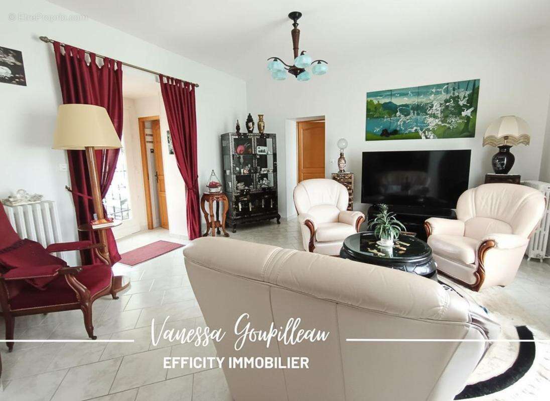 Maison à SAINT-HILAIRE-DE-RIEZ