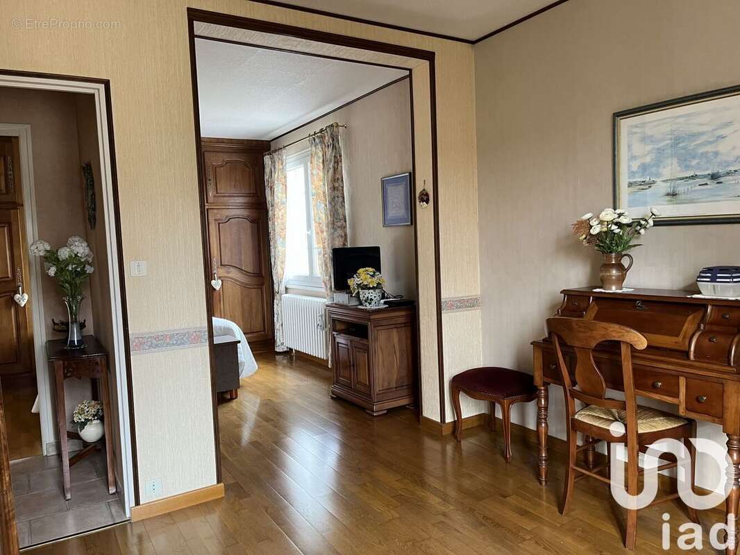 Photo 8 - Maison à CHECY