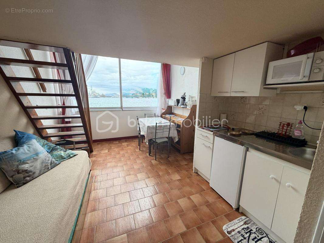 Appartement à SAINT-MANDRIER-SUR-MER