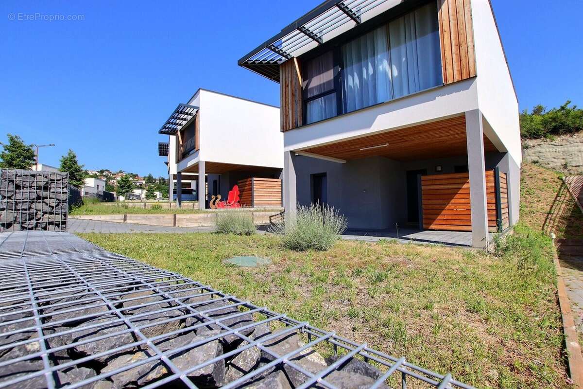 Maison à CLERMONT-FERRAND