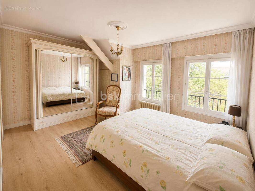 Maison familiale de 160 m² habitables sur 517 m² de terrain – Sous-sol total - photo 18