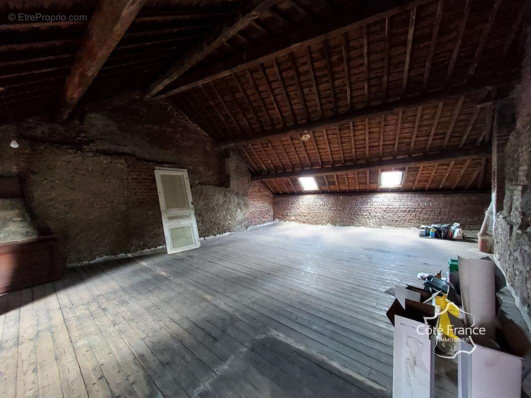 Fumay 08. maison de 168.72 m2, divisible pour faire deux log - photo 10