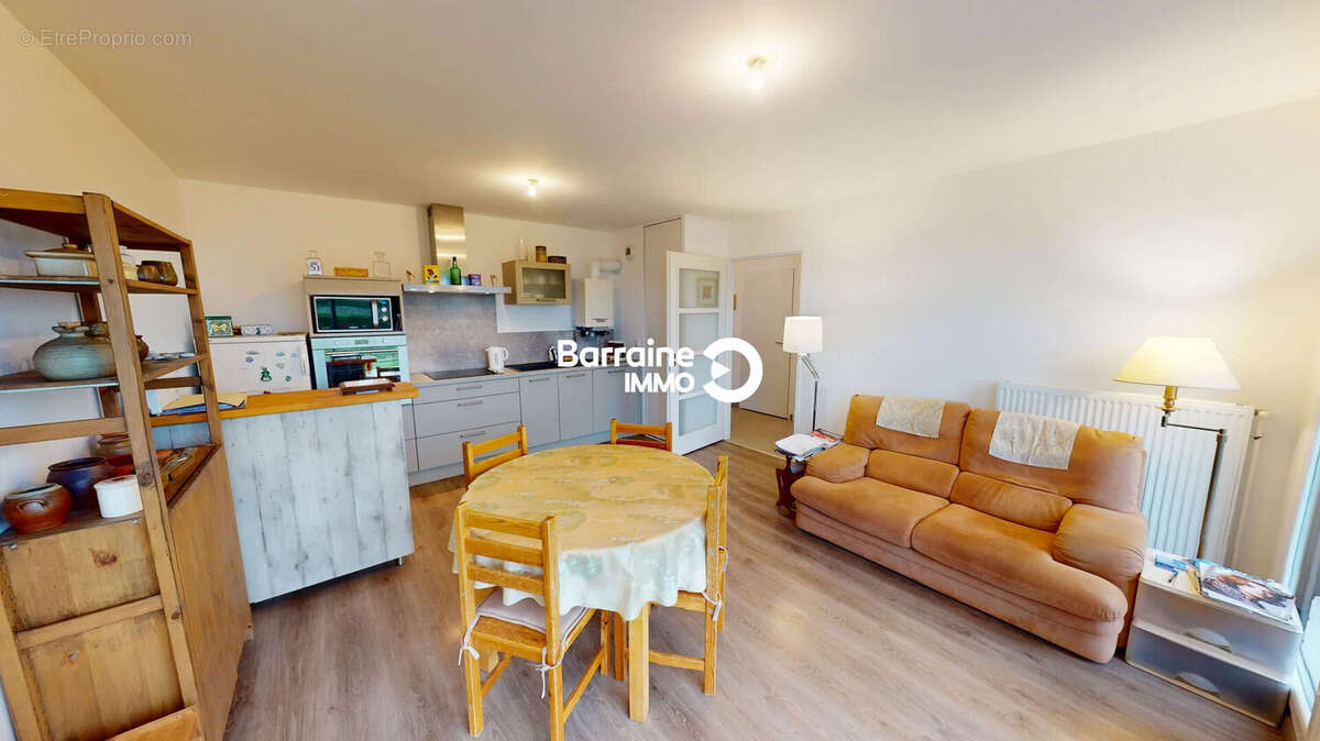 Appartement à LARMOR-PLAGE