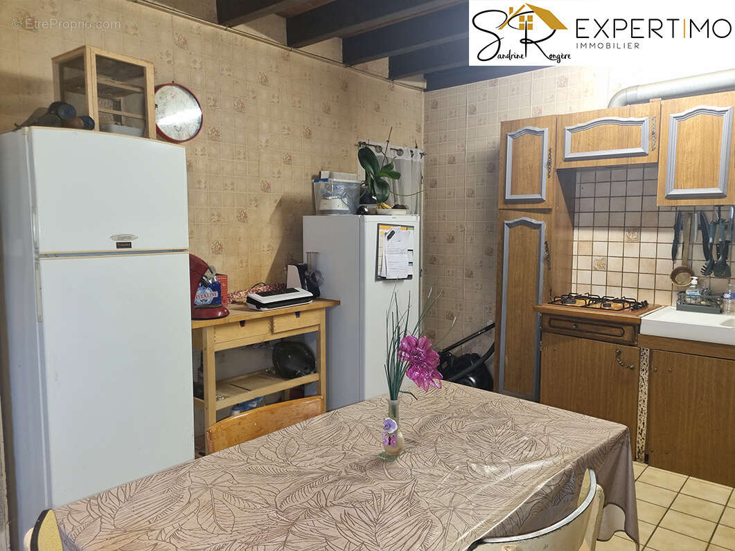 Maison à SAINTE-CHRISTINE