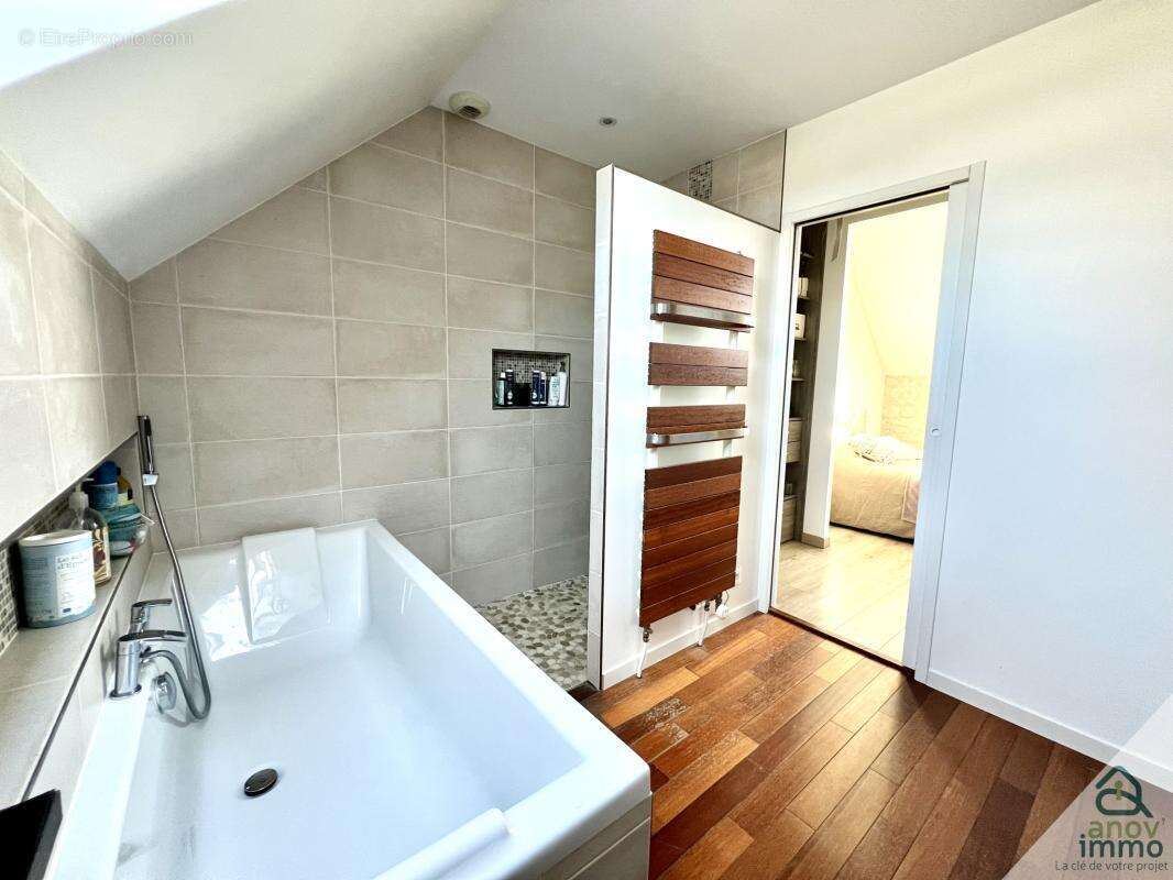 Maison à NAINTRE