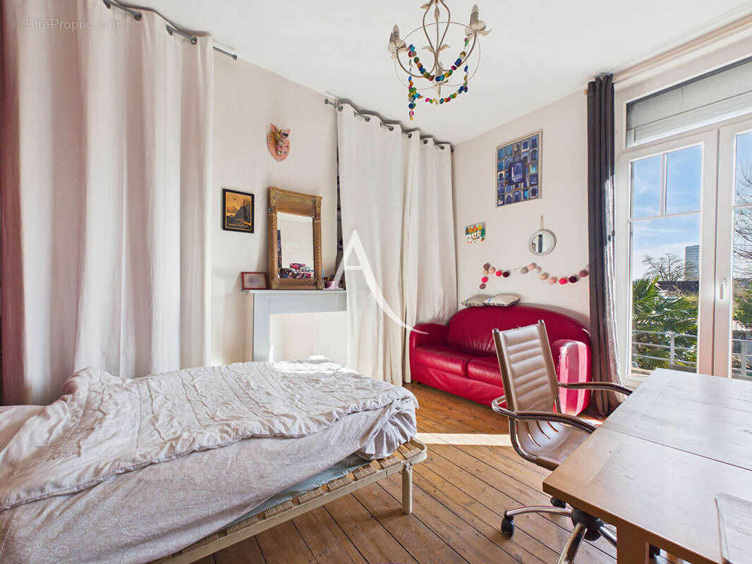 Maison à MONS-EN-BAROEUL