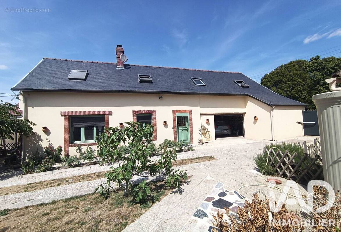 Maison 114 m² à Maintenon  - photo 1