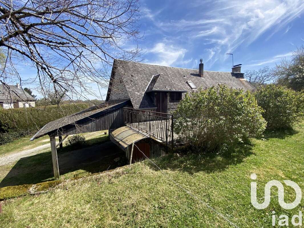 Maison 135 m² à Moustier-Ventadour  - photo 2