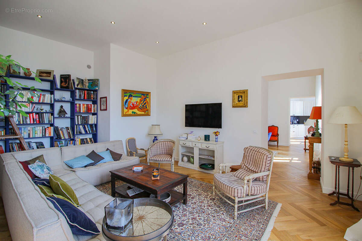 Appartement à AIX-LES-BAINS